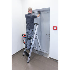 mit clip-step relax 01-102n-100033 für verschiedene Arbeitshöhen erhältlich MUNK