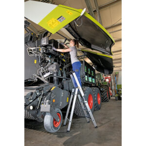 Stufenstehleiter einseitig begehbar