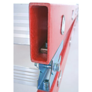 Stufenstehleiter GFK / Alu beidseitig begehbar 01-102n-100150 für verschiedene Arbeitshöhen erhältlich MUNK