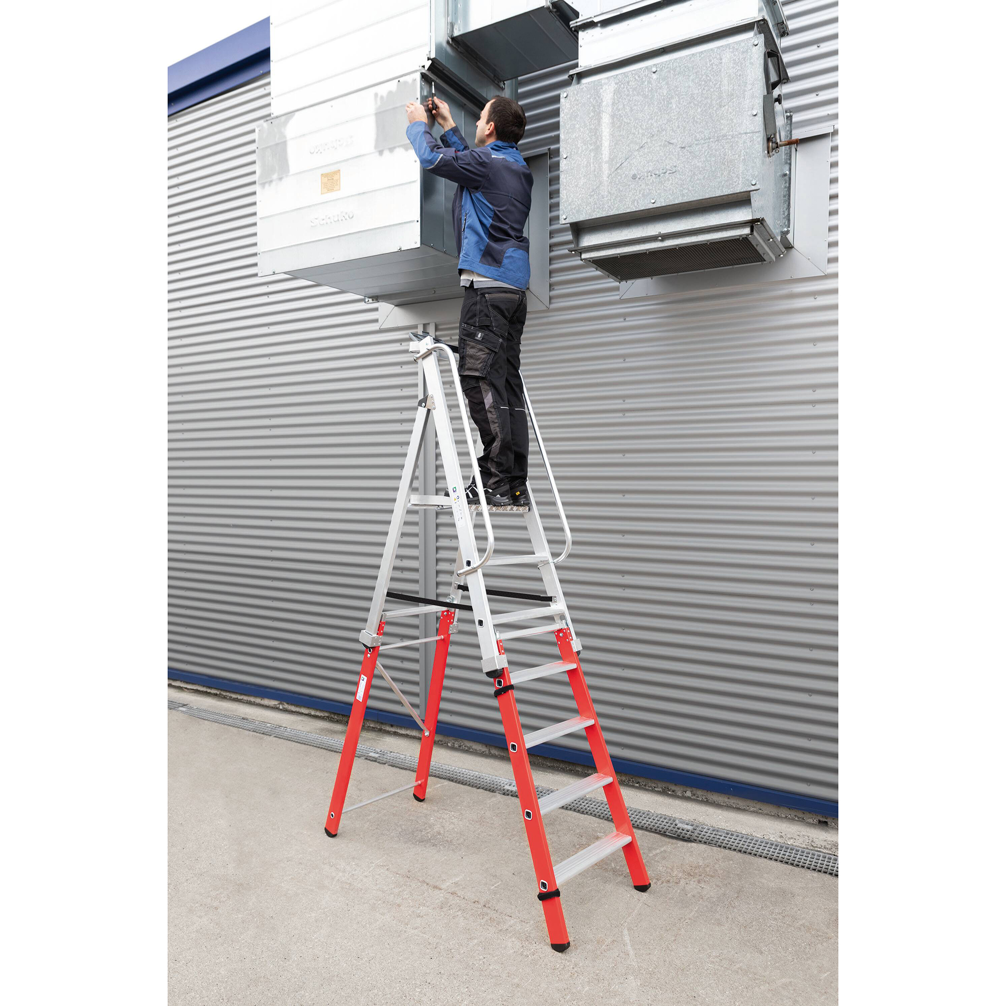 Plattformleiter steckbar