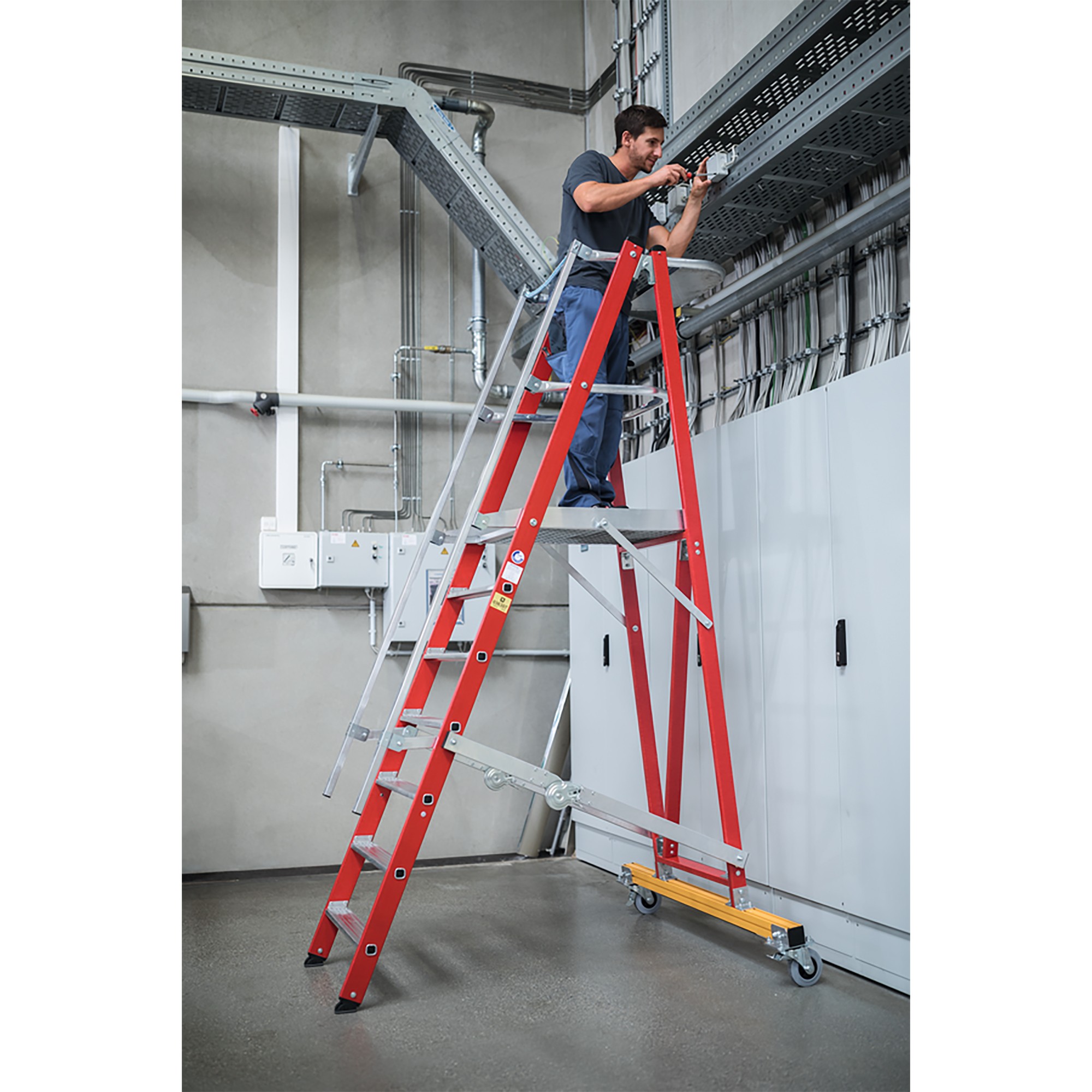 fahrbar mit GFK-Handlauf 01-102n-100643 für verschiedene Arbeitshöhen MUNK