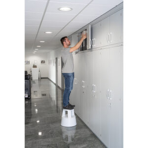 Kunststoff-Rolltritt 01-102n-100662 Arbeitshöhe 2.500 mm MUNK