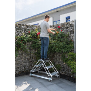Arbeitspodest beidseitig begehbar Aluminium geriffelt 01-102n-100727 für verschiedene Arbeitshöhen MUNK