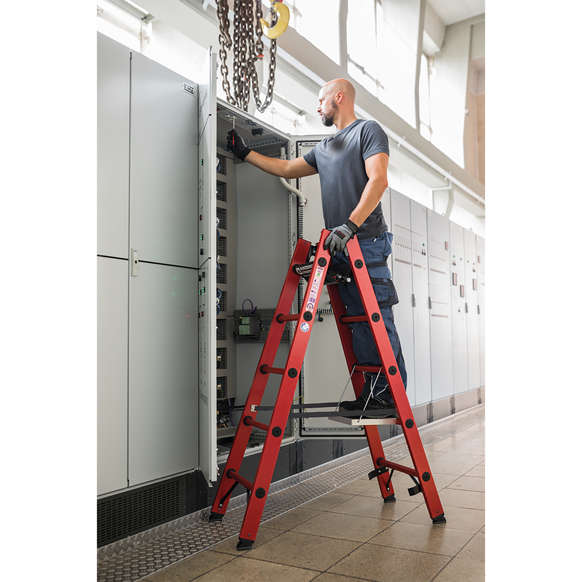 Sprossenstehleiter GFK 01-102n-100771 für verschiedene Arbeitshöhen MUNK